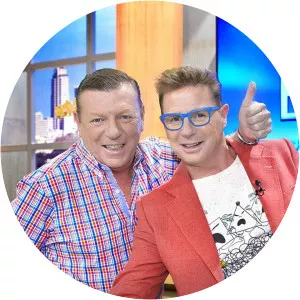 Jugamos En CasaSince 2015