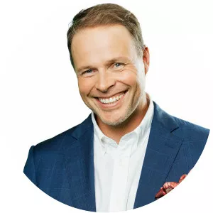 Juhani Henriksson - Journalist