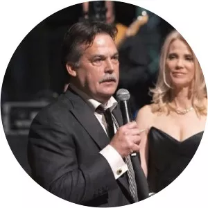 Juli Fisher photograph