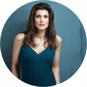 Julia Benson - Canadian actress