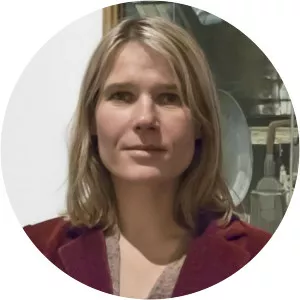 Julia Drost - Author