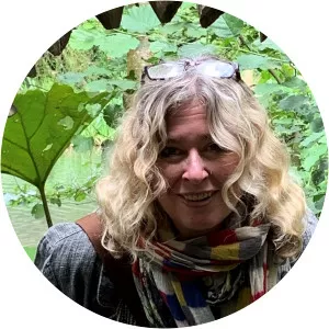 Julia Hubery - Author