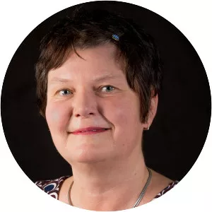 Julia Kaergel - Author