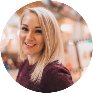 Julia Lasker - Musical artist