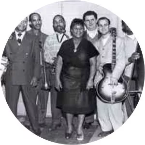 george e. lee julia lee & her boy friends