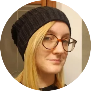 Julia Lepetit - TV personality