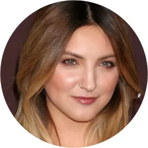 Julia Michaels - American singer-songwriter