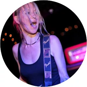 Julia Ruzicka - Musical artist