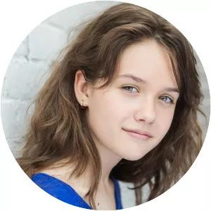 Julia Scarlett Dan - Actor