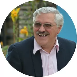 Julián de Zubiría - Colombian professor