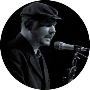 Julian Fauth - Canadian singer