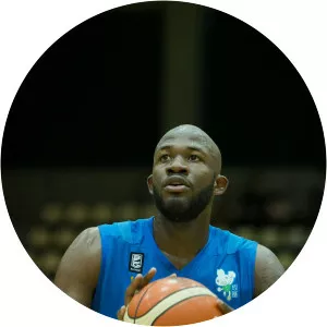 Julian Mavunga - Zimbabwean-American professional basketball player