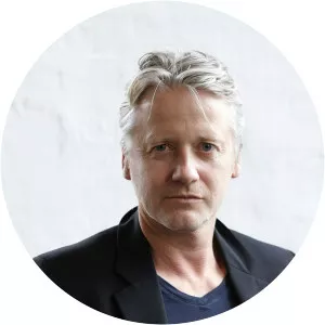 Julian McGowan photograph