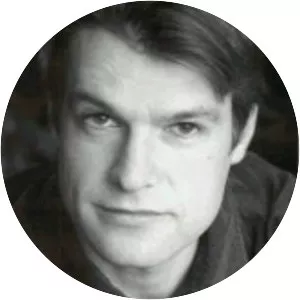 Julian Podger - Tenor