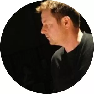 Julian Warburton - Musician