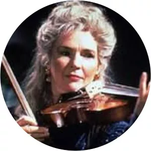 Juliana Tainer - Fictional character