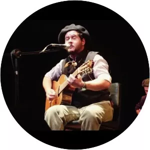 ita cunha juliano gomes - Musical artist