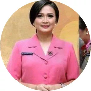 Juliati Sapta Dewi Magdalena - Listyo Sigit Prabowo's wife