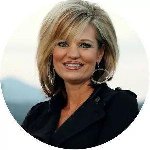 Julie Clinton - Author