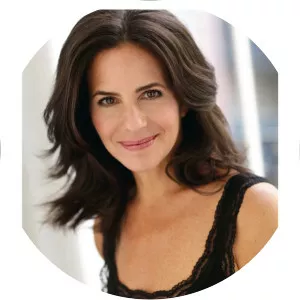 Julie Lauren Curtis - Trace Adkins' ex-wife