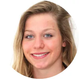 Julie Meynen - Swimmer