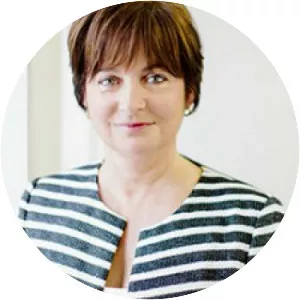 Julie MivilleDechêne