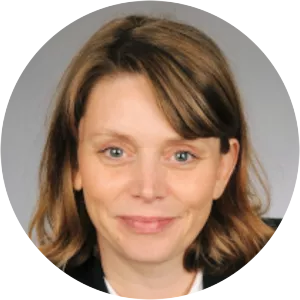 Julie Péron - Author