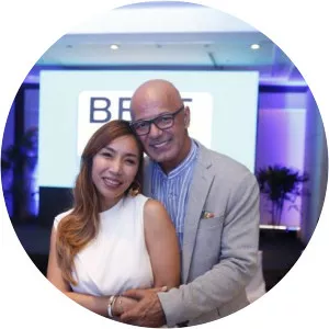 Julie Reyes Eigenmann - Michael de Mesa's wife