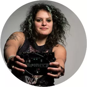 Julie Slick - Musical artist