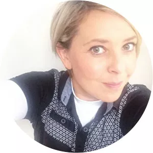 Julie Thompson - Musical artist