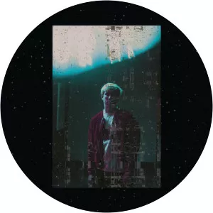 Julien Earle - Musical artist