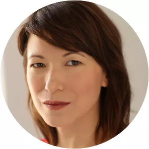 Julienne Hanzelka Kim - Actress