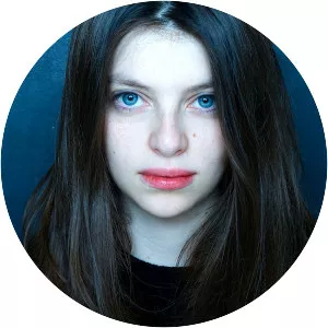 Juliette Bettencourt - Actress