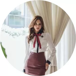 Juliette MacArthur - James MacArthur's daughter