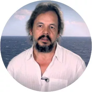 Julio Adrião