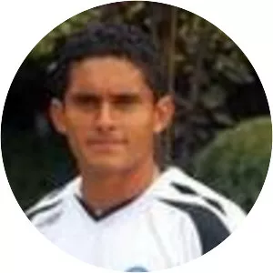 Julio César Valdivia