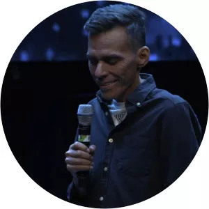 Julio Melgar - Singer