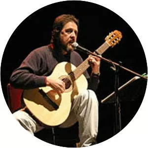 Julio Mora Musician