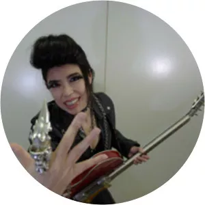 Jun Nagami - Singer-songwriter