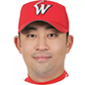 Jung Eui-yoon - Baseball player