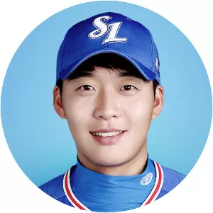Jung In-wook - South Korean baseball player