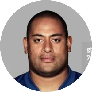 Junior Ioane - American football player