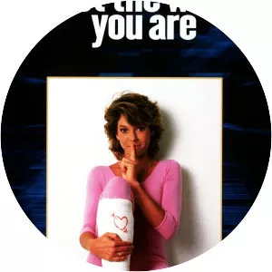 Just the Way You Are - 1984 ‧ Comedy-drama/Drama ‧ 1h 34m