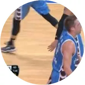 Justin Hamilton - American football player