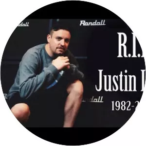 Justin Lowe - Musical artist