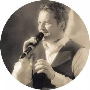 Justin Mcgurk - Singer