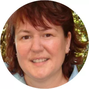 Justine Cox - Author