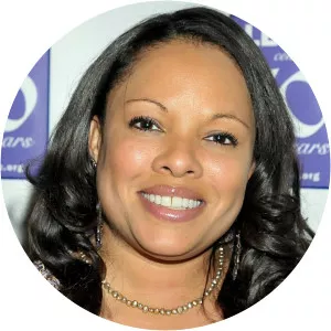 Justine Simmons - Musical artist ‧ Joseph Simmons' wife