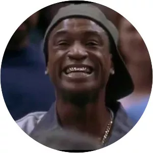 Juwanna Mann - 2002 ‧ Farce/Sport ‧ 1h 31m