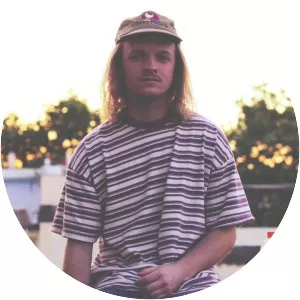 JVLY - Musical artist